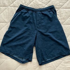 Lululemon Pacebreaker Shorts 9” Linerless - Size Medium
